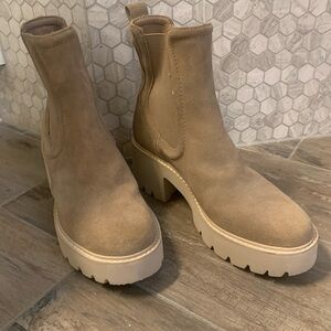 Dolce Vita Tan Ankle Boots
